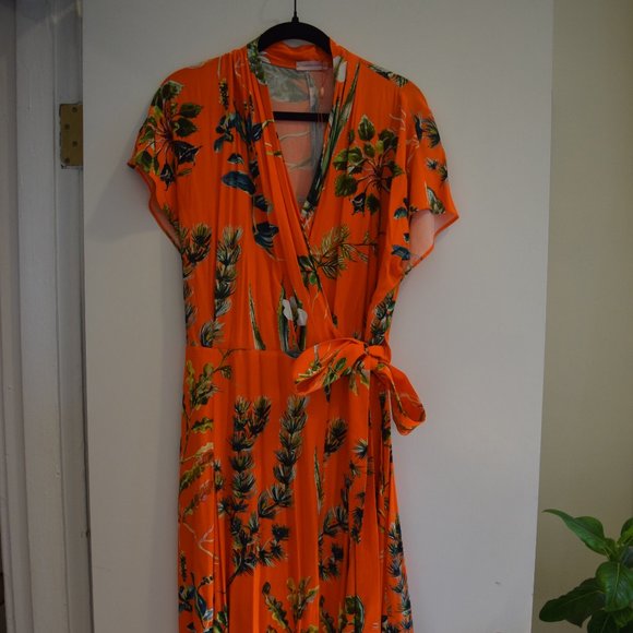 TOMCSANYI Full Length Kimono Dress - Picture 1 of 6